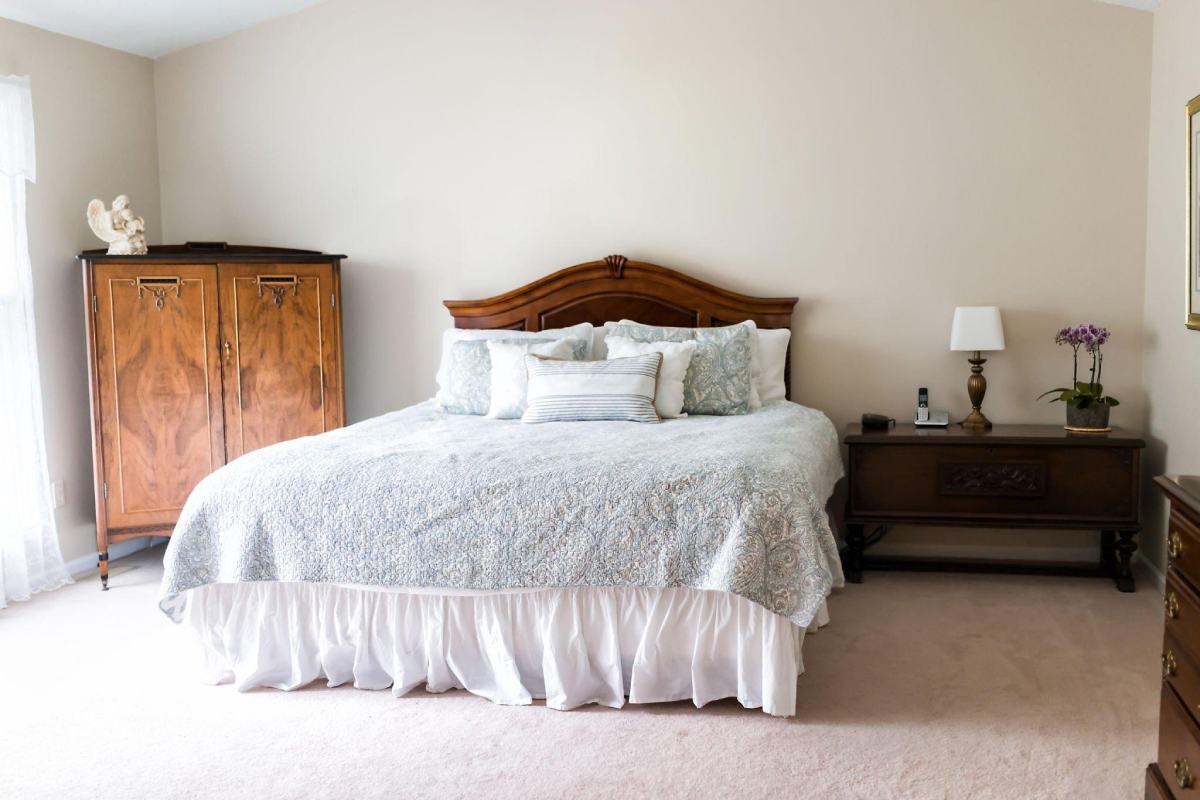 How big Is your king bed?