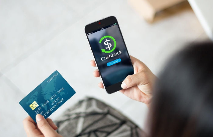 Benefits & Reward Program for Axis MyZone Credit Card